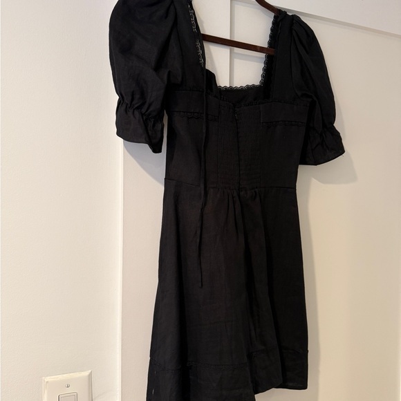 Reformation Evianna Linen Dress Black - www.disolcolor.com